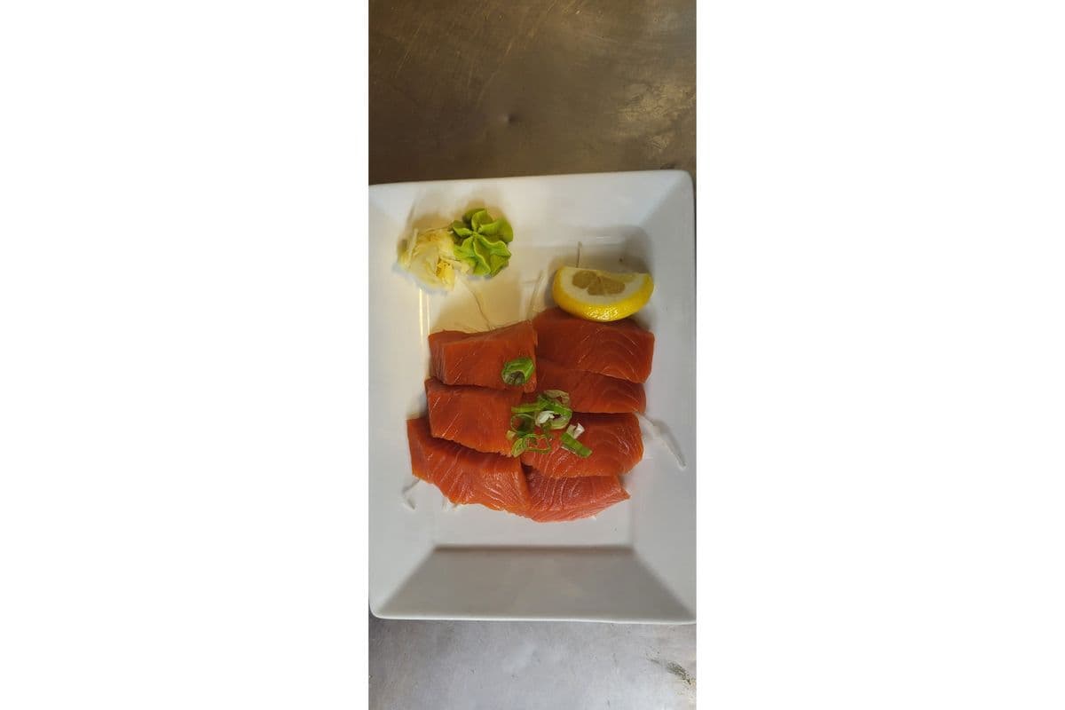 Wild sockeye Salmon sashimi ( 7pcs )