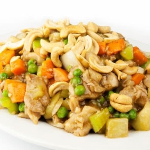 Pork with Cashews & Diced Vegetables / 叉烧什锦腰果
