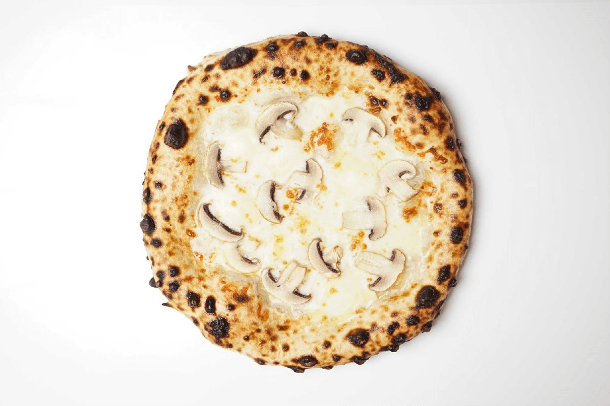 14" Funghi Alfredo Pizza