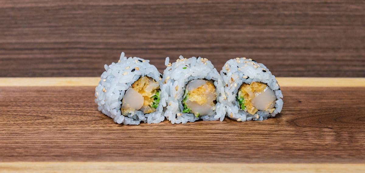 Spicy Scallop Roll