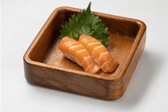 Salmon Sushi (2 pcs)