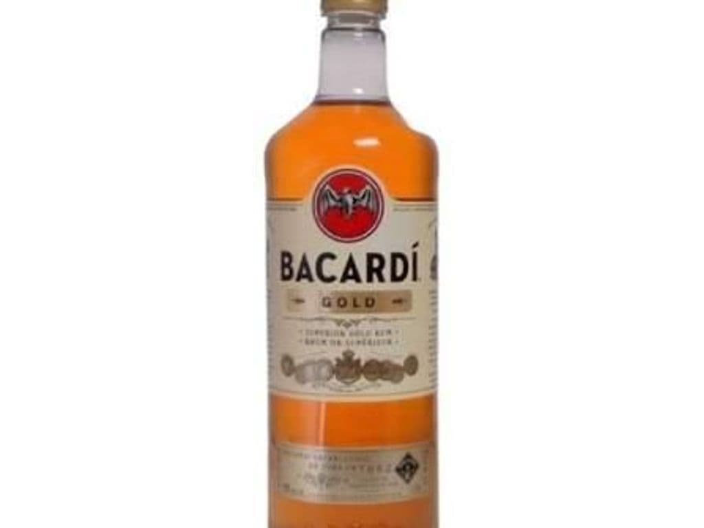 BACARDI Gold Plastic, 750ml