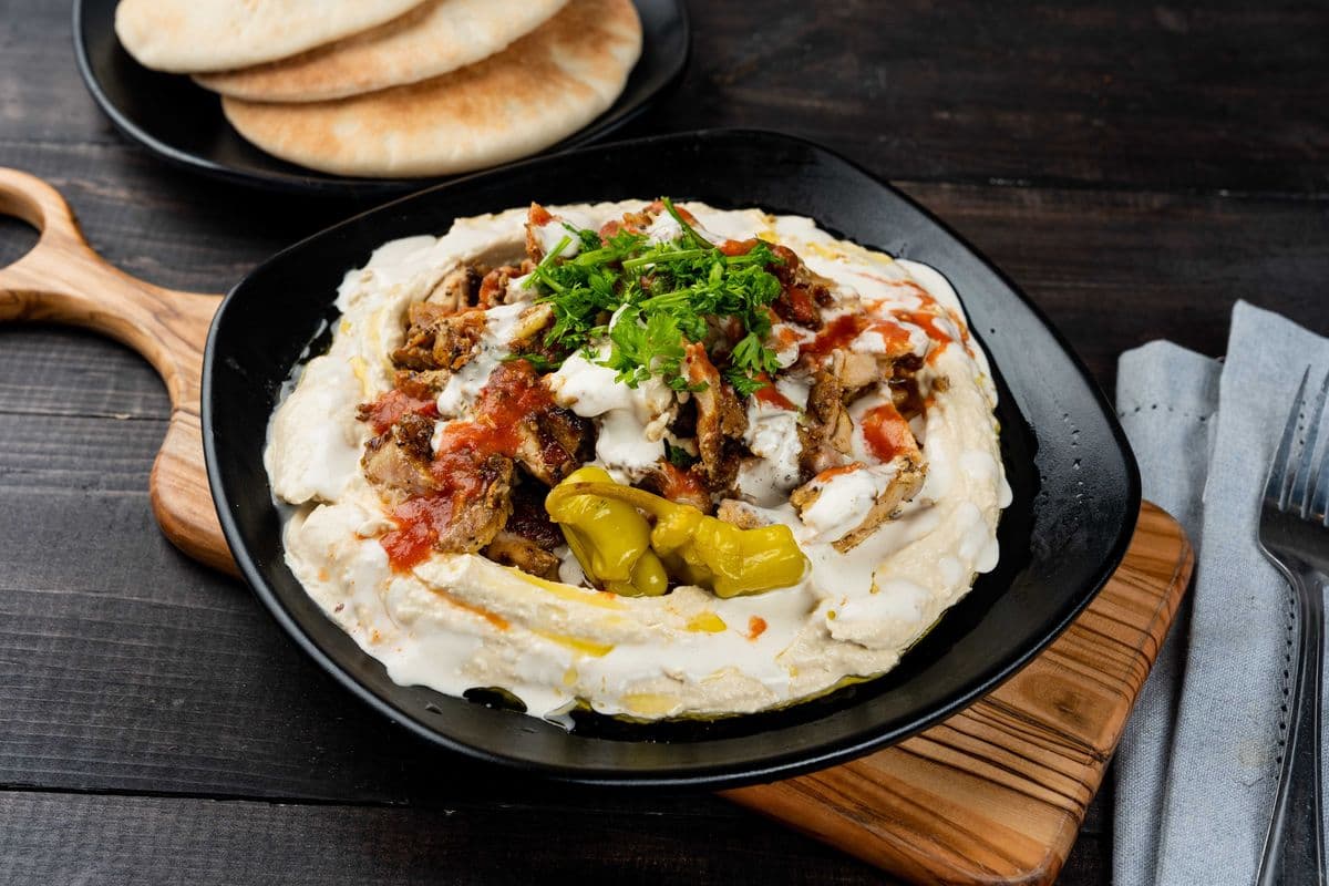 Hummus with Shawarma