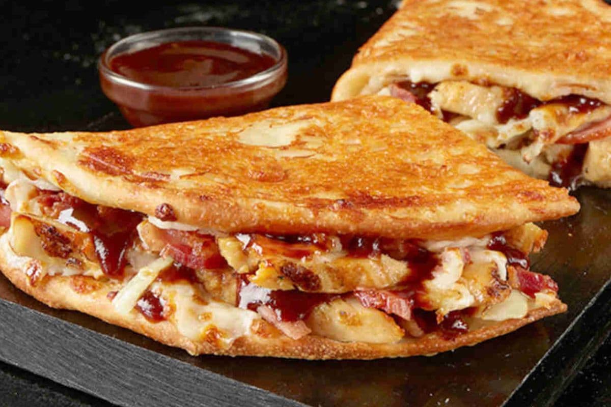 Parmesan Crusted BBQ Chicken Bacon Papadia
