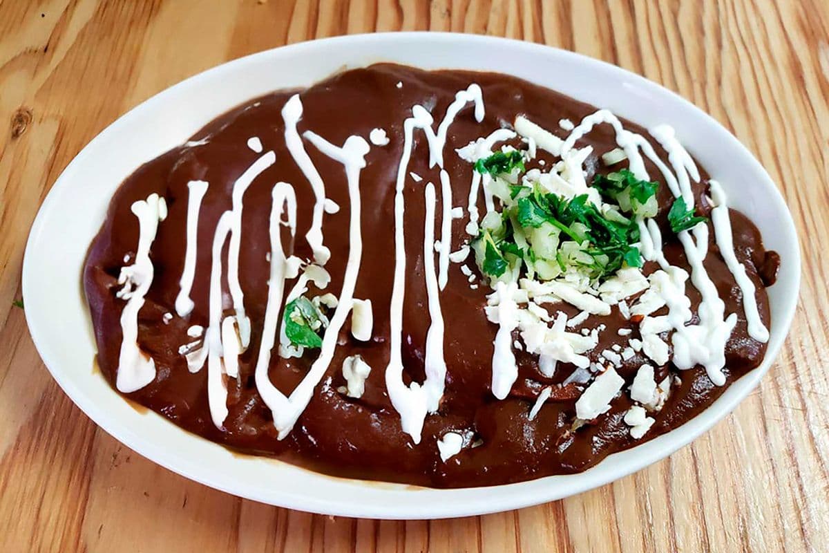 * Veggie Enchiladas Mole
