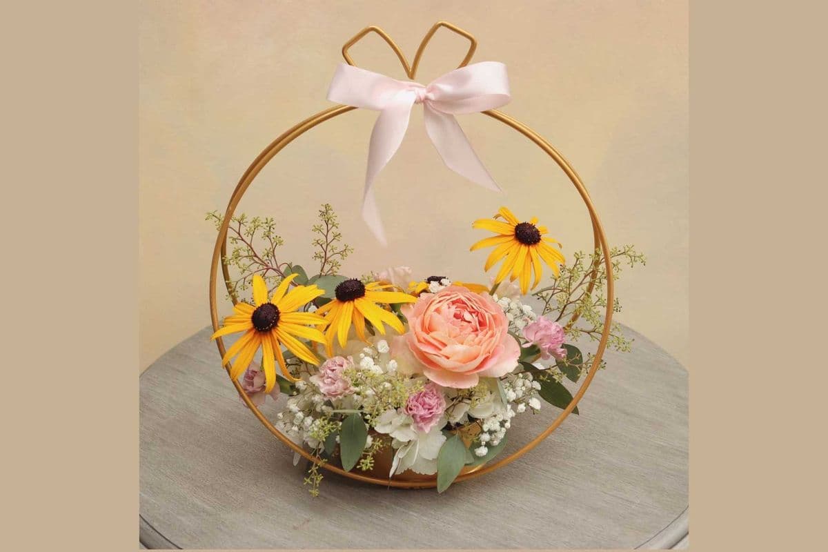 Designer's Choice Floral Ring Basket