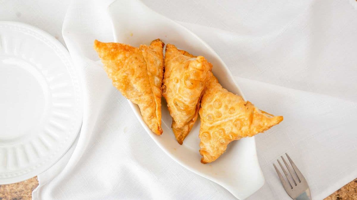 Beef Samosa (1 pc)