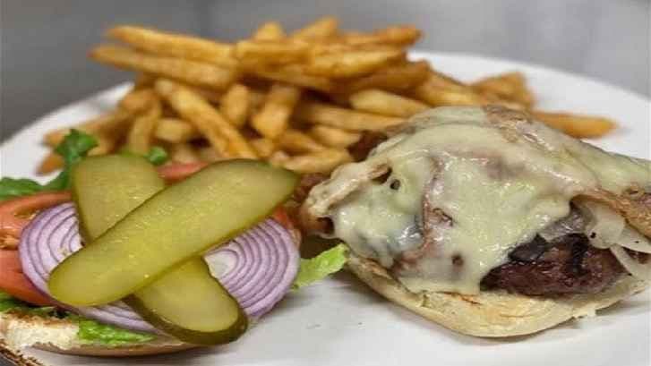 Truffle Mushroom Swiss  Burger (8 oz)