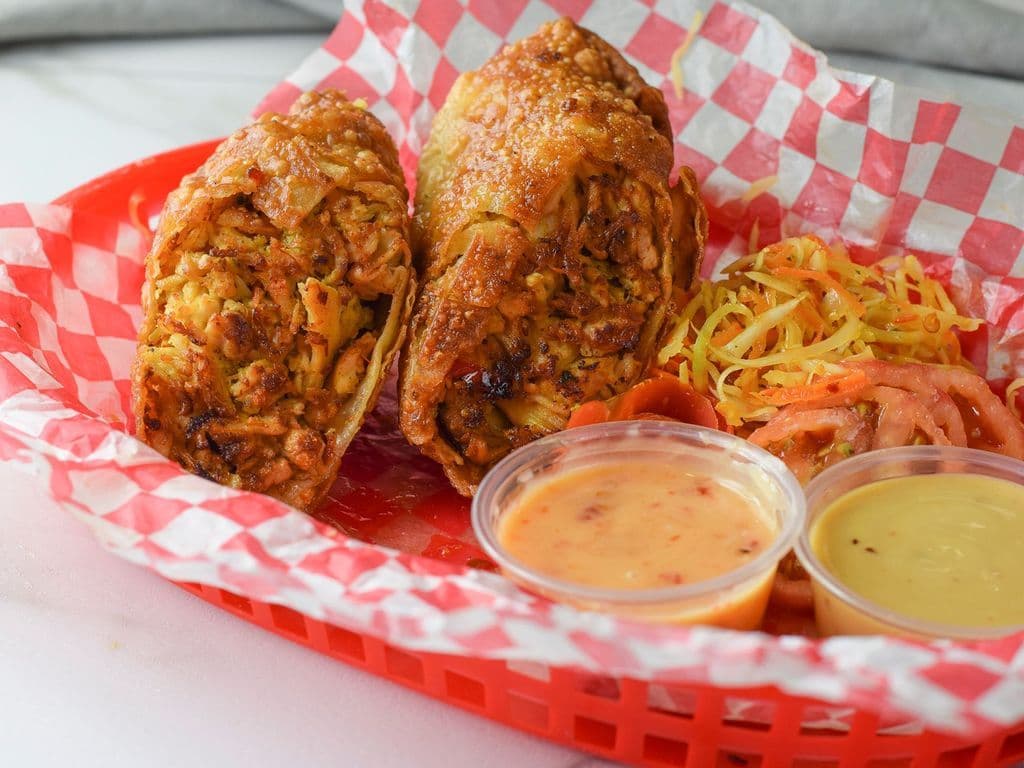Griot Egg Roll (4)