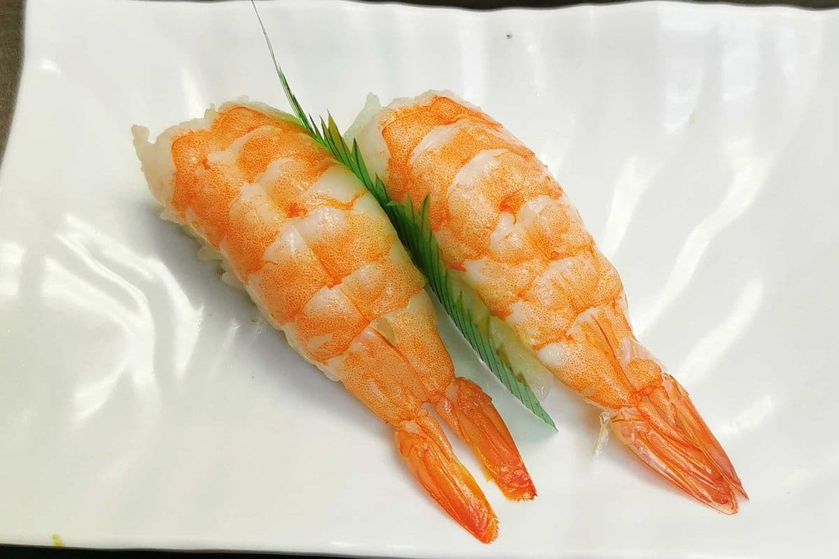 Shrimp Sushi (2 pcs)