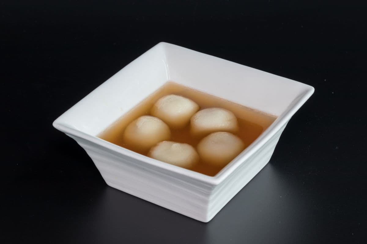 Peanut White Sesame Sweet Dumplings 花生白芝麻湯圓