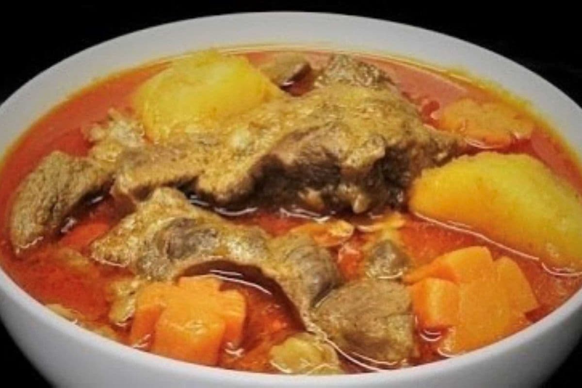 Gaeng Massaman Nuer