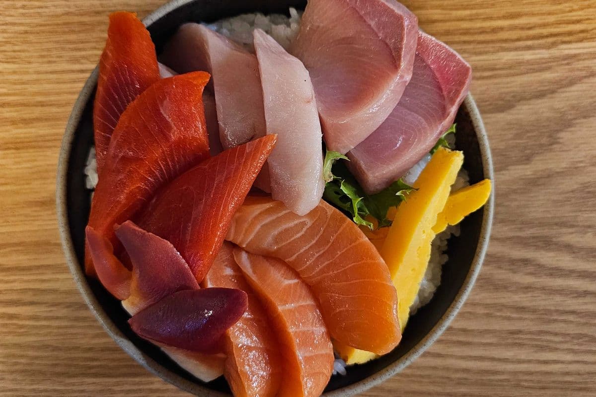 Deluxe Chirashi Don