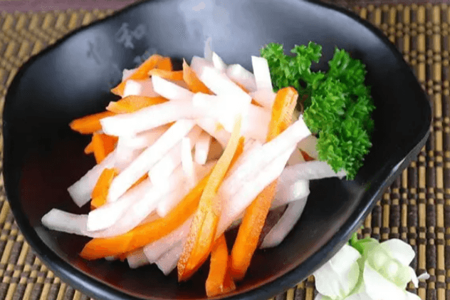 Korean Sweet and Sour Radish