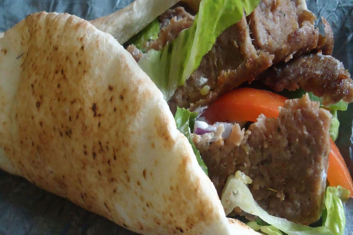 Large Beef Donair Pita