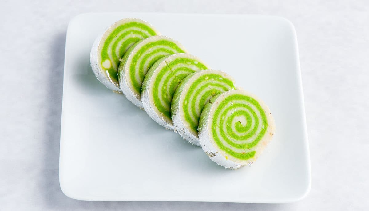 Kaju Pista (spiral)(1LB)