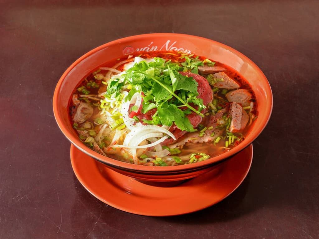 B5. Pho Sate Special Beef Noodle Soup