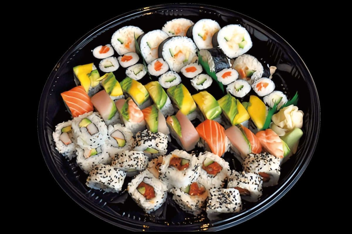 Roll Party Tray (52 pcs)