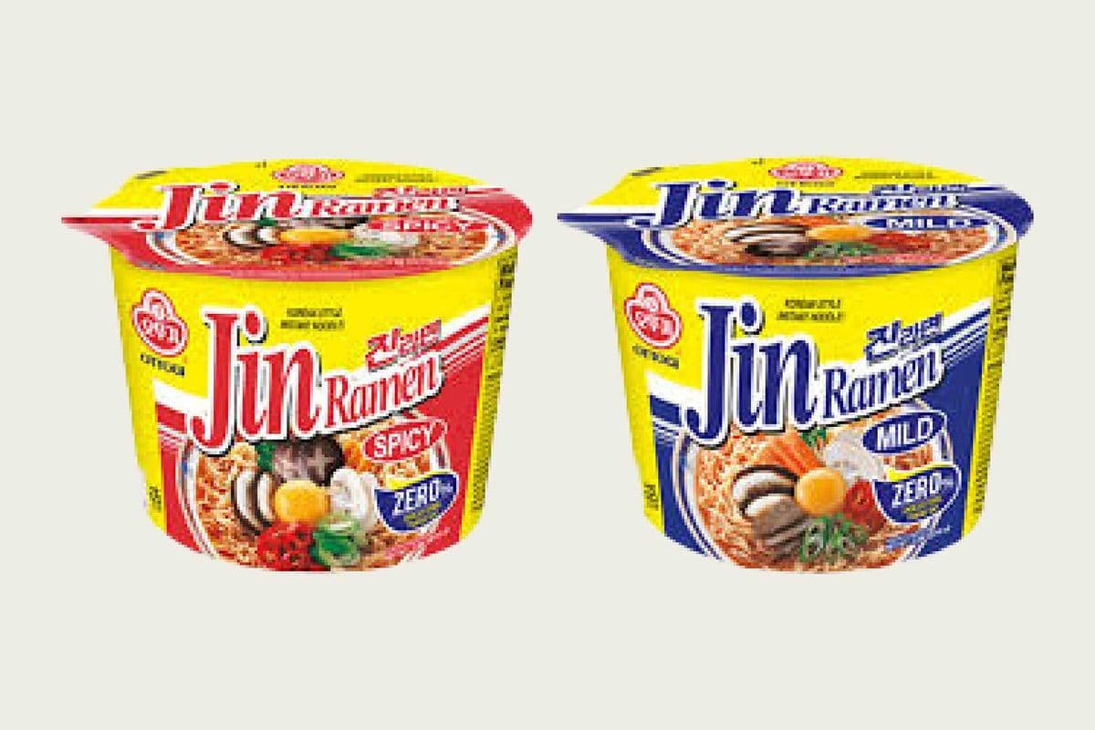 Jin Ramyun Cup Noodle