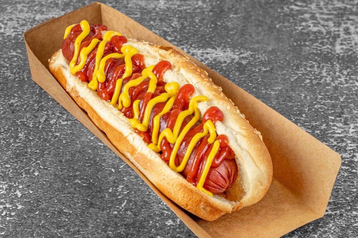 Classic Hot Dog