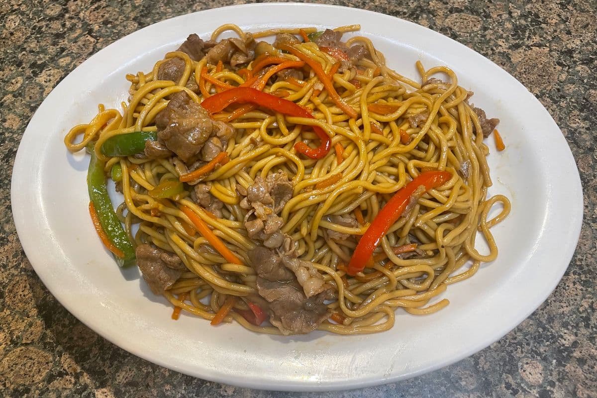 Pork Chow Mein 猪肉炒面