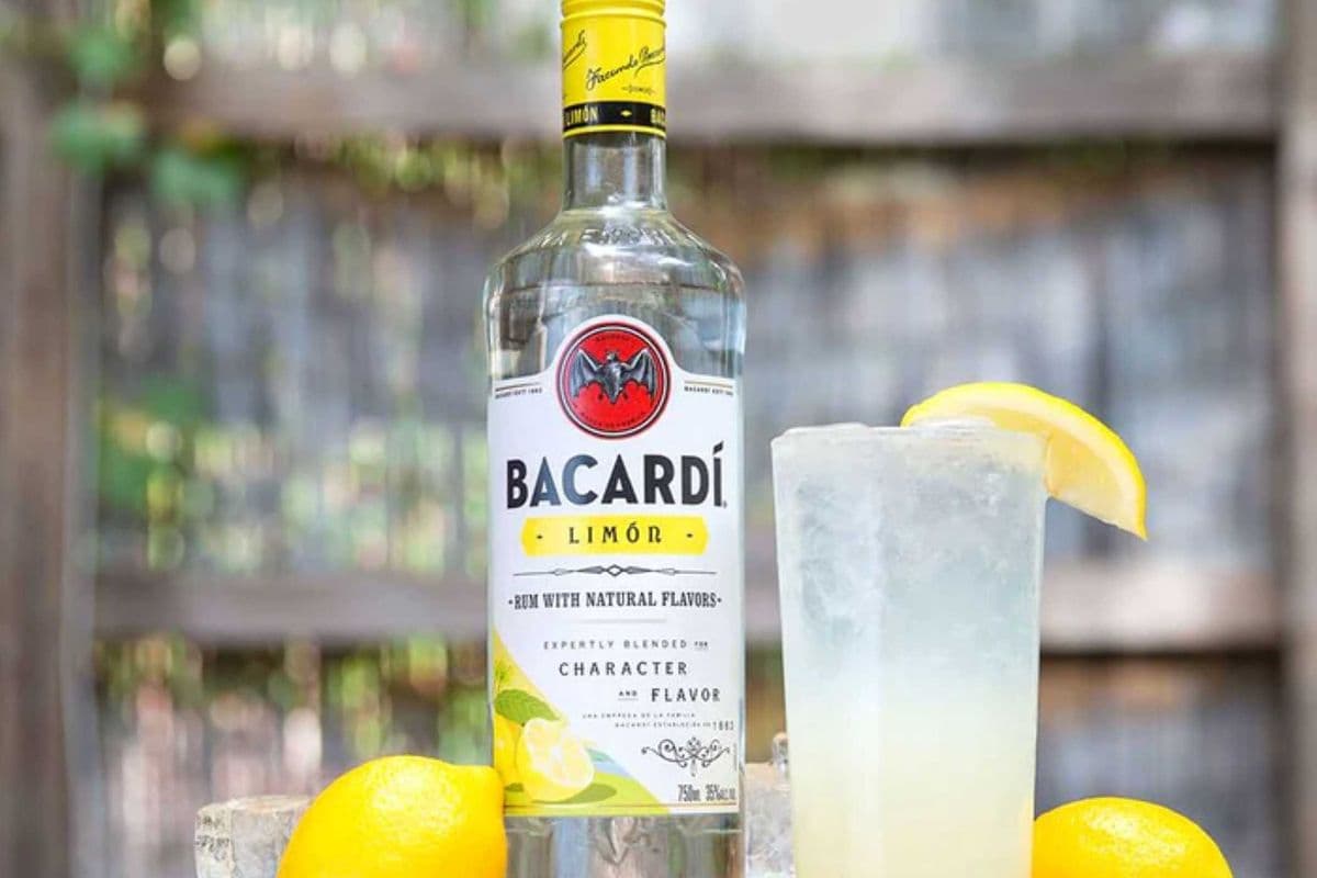 Bacardi Limon (750 ml) (1 x 750ML)