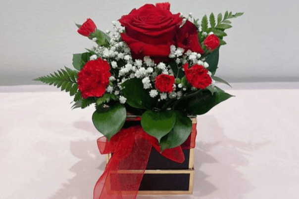 Mini Magic Box (1 Rose)