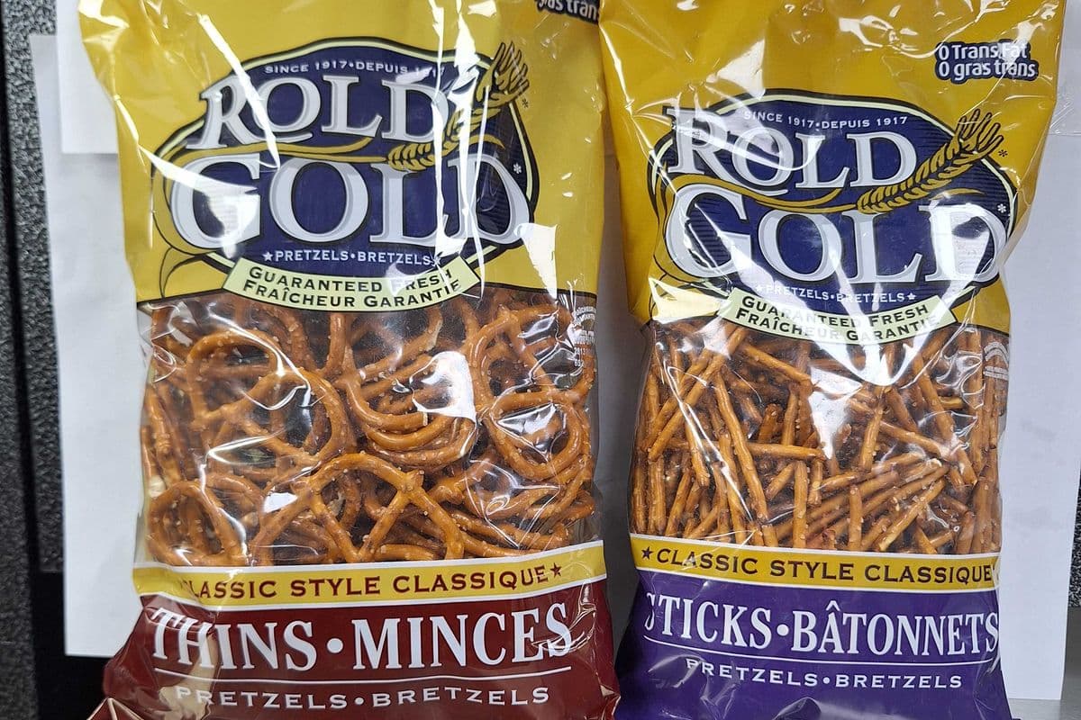 Rold Gold Pretzels (370 gm) - $ 6.45