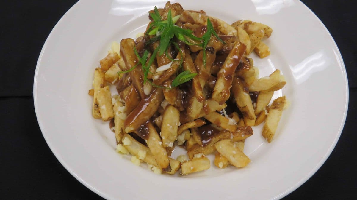 Classic Poutine