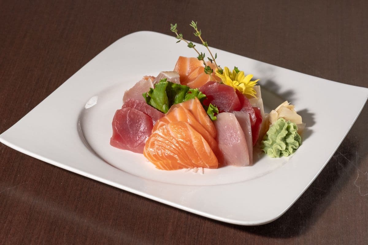 Sashimi Petite