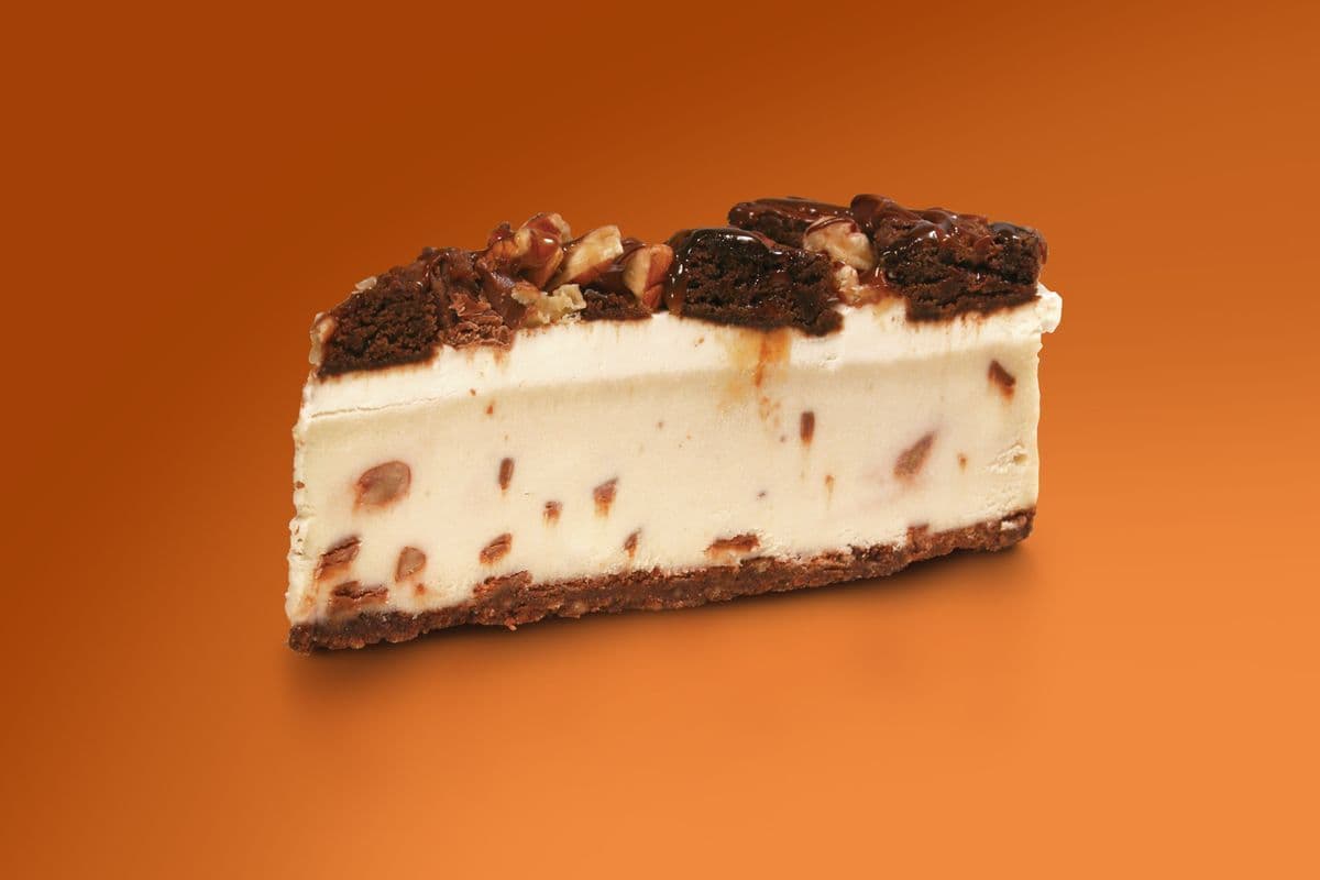 Bayside Turtle Cheesecake (1 slice)