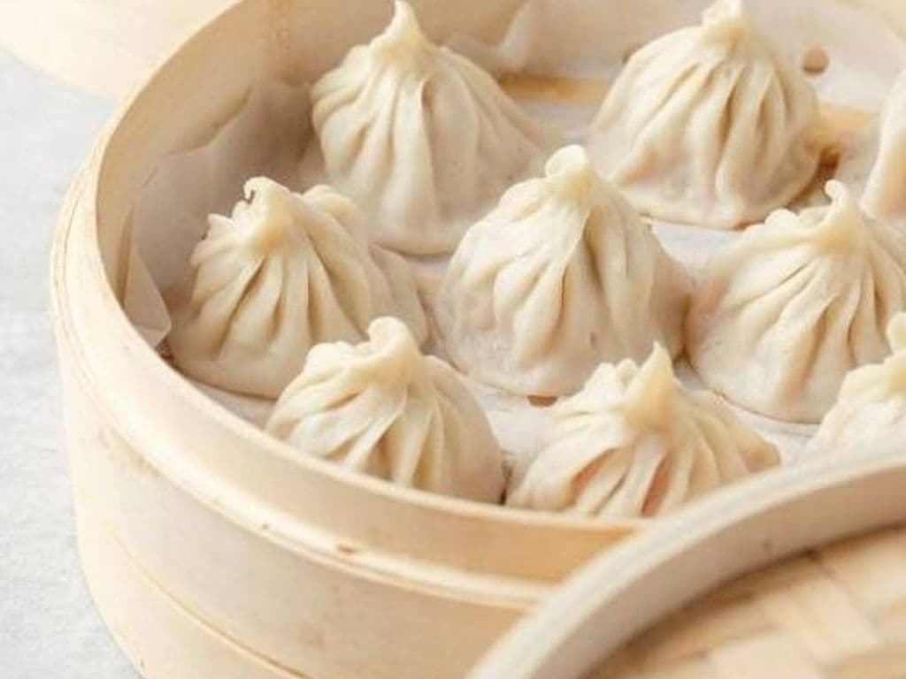 S1. Pork Classique (6) / Classic Pork (6) 鲜肉小笼