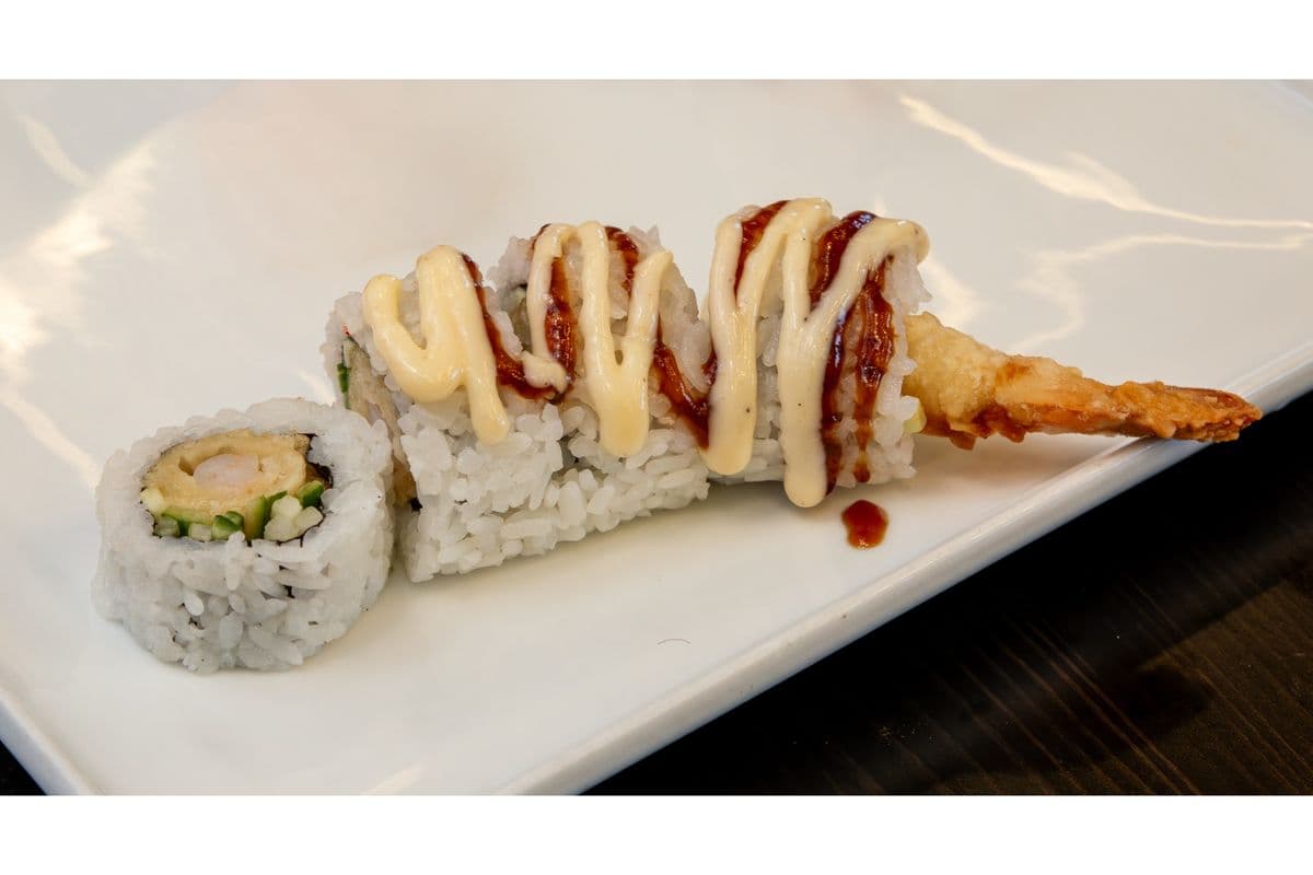 Shrimp Tempura Roll (8 pcs)