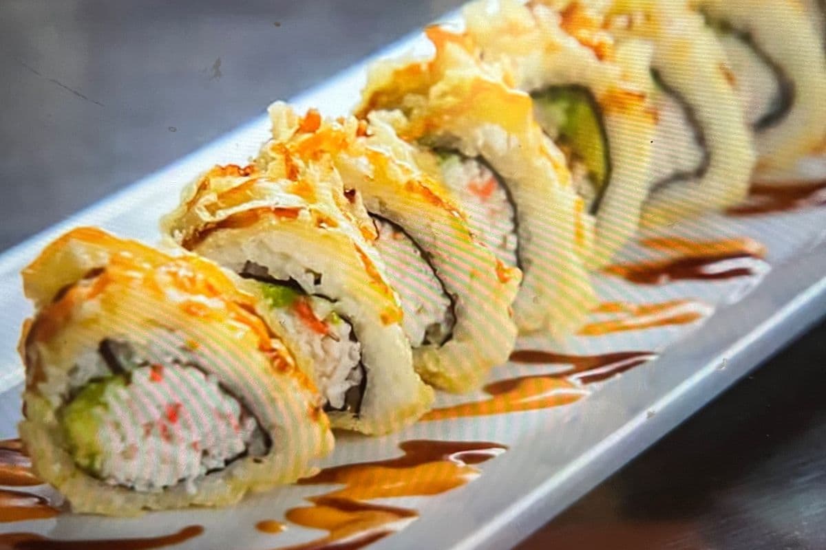 Temp California roll 8pcs (炸加州卷8片)
