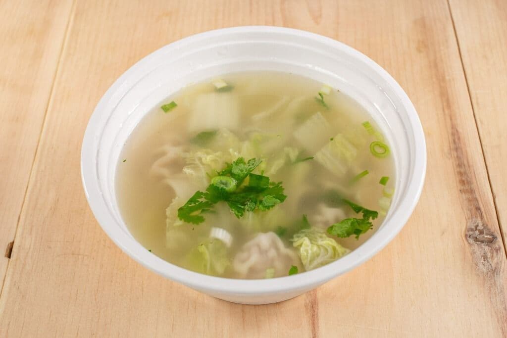 15. Wonton Soup (Small)