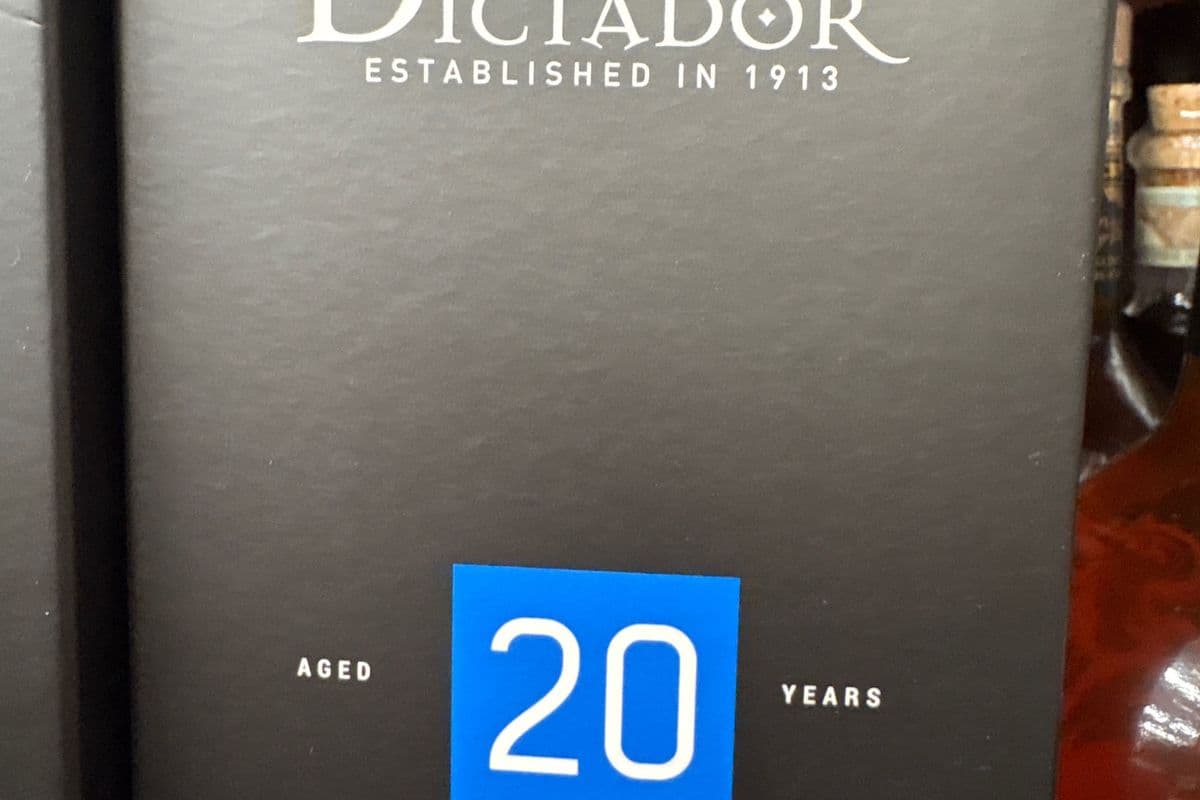 Dictador 20 year old (1 x 750ml)