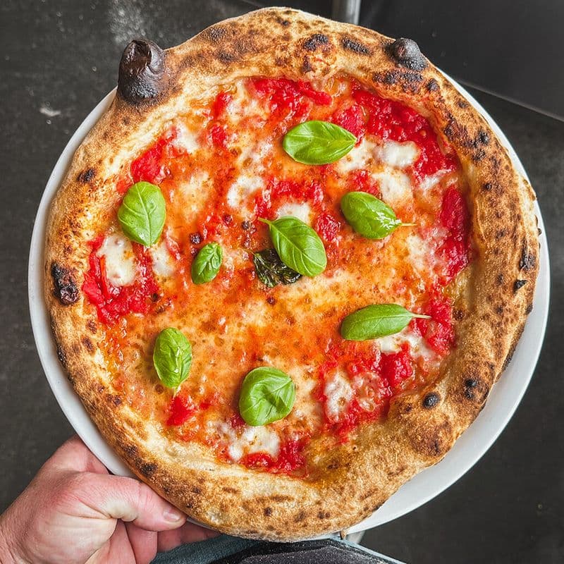 Pizza Margherita 12" / 12" Margherita Pizza