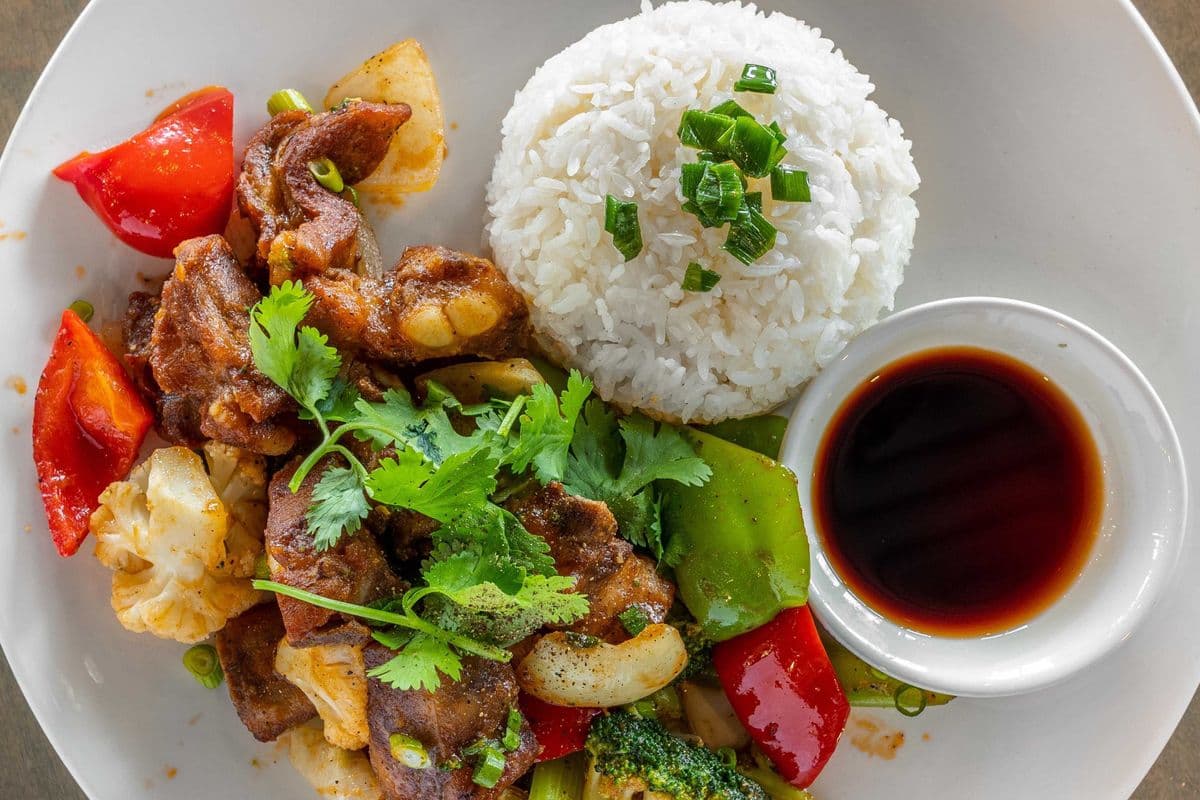 43. Stir-Fried Sweet and Sour Pork w/ steam rice