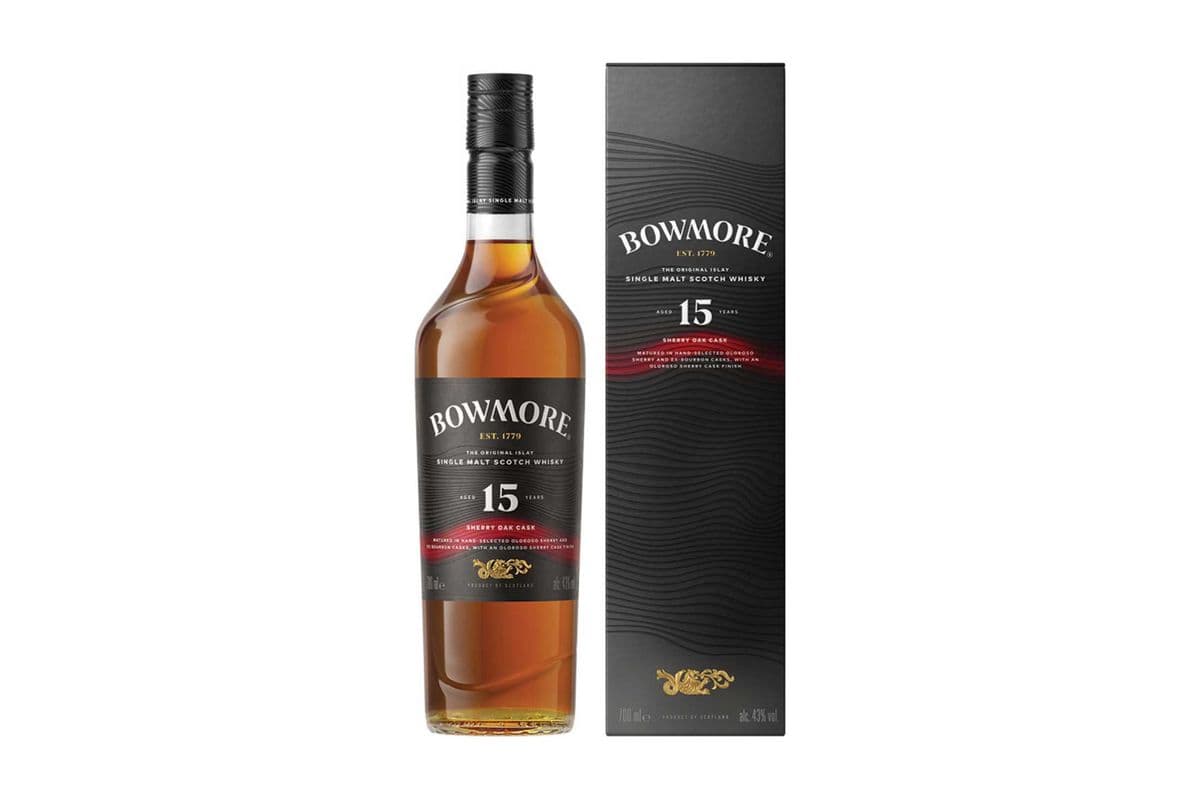 Bowmore 15 year Old *Sherry Oak Cask, Islay Single Malt Scotch* (700ml) (1 x 700ml)