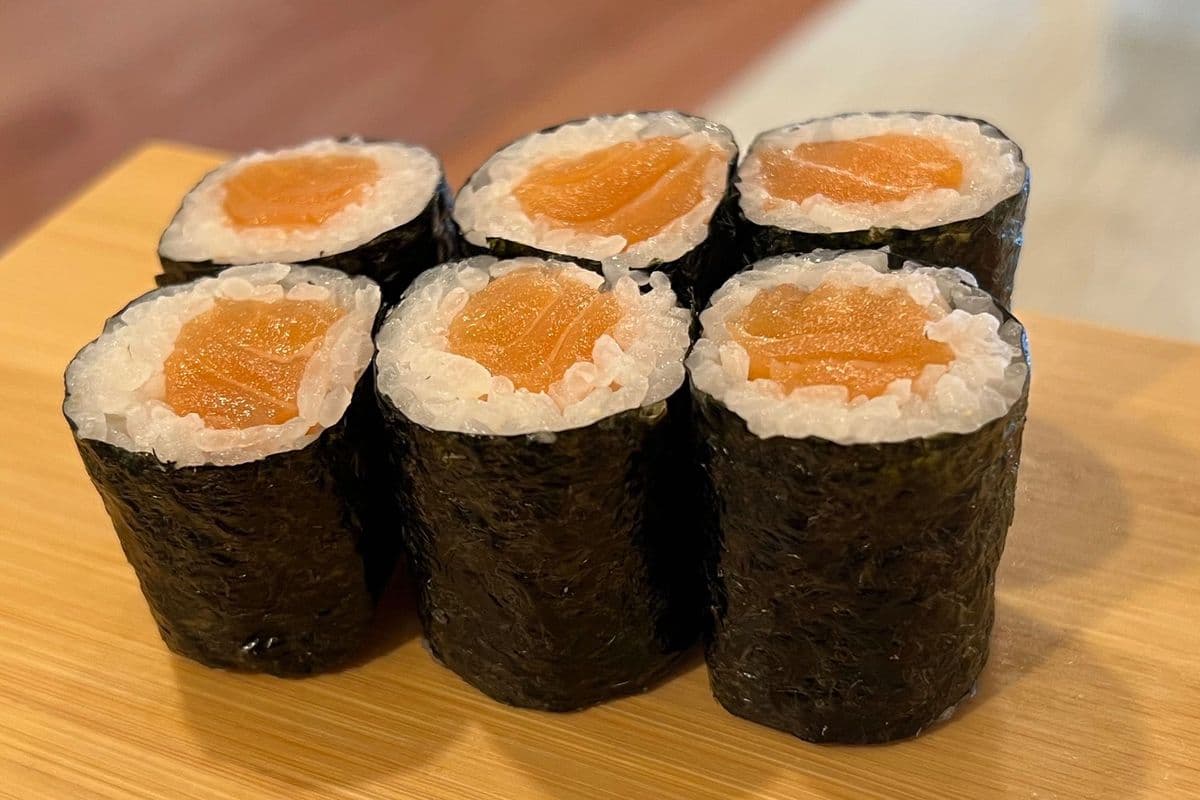 Salmon Maki