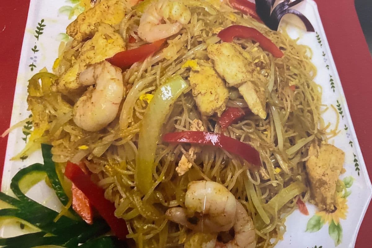 63. Singapore Rice Noodles