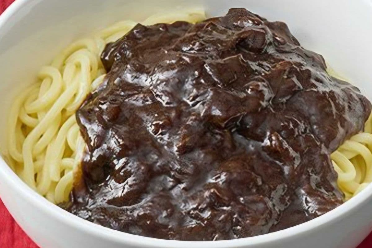 Jjajangmyeon짜장면