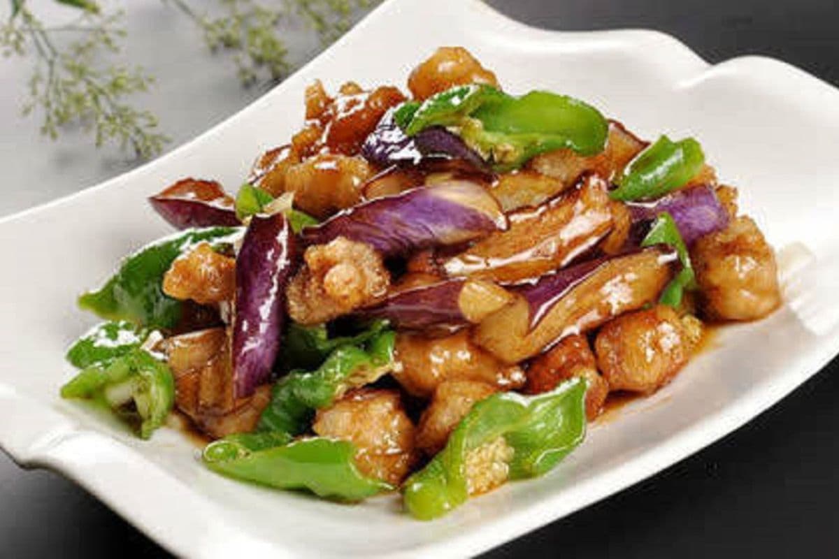 149. Sauteed Eggplant, Potatoes, and Green Peppers with Soy Sauce