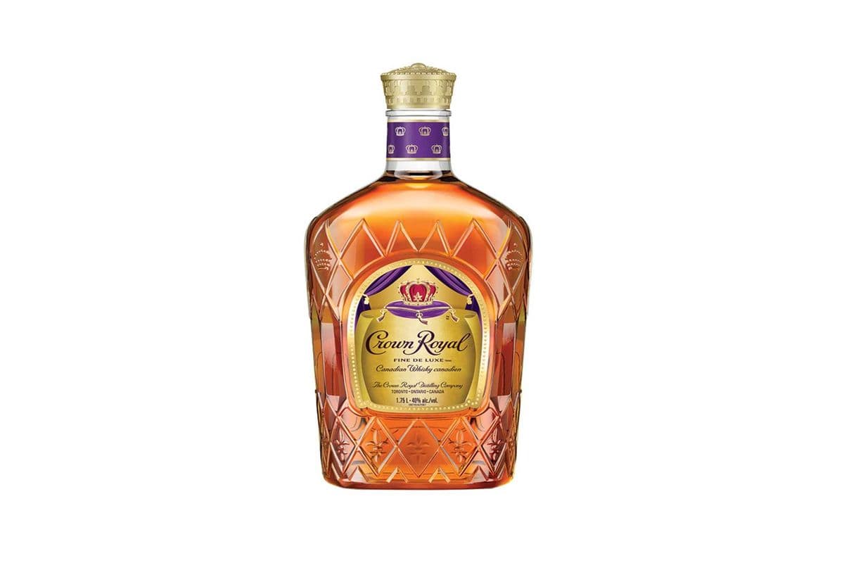 114694. CROWN ROYAL (1 x 1.75L)