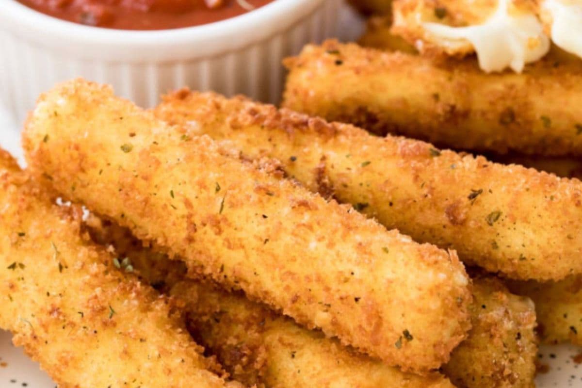 Mozzarella Stick 10pc