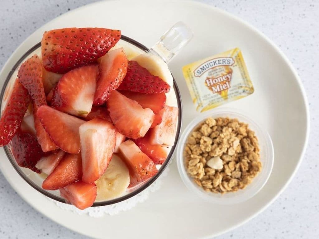 Yogurt with Strawberry & Banana