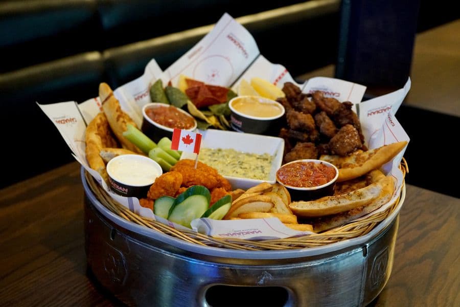 Playmaker Platter