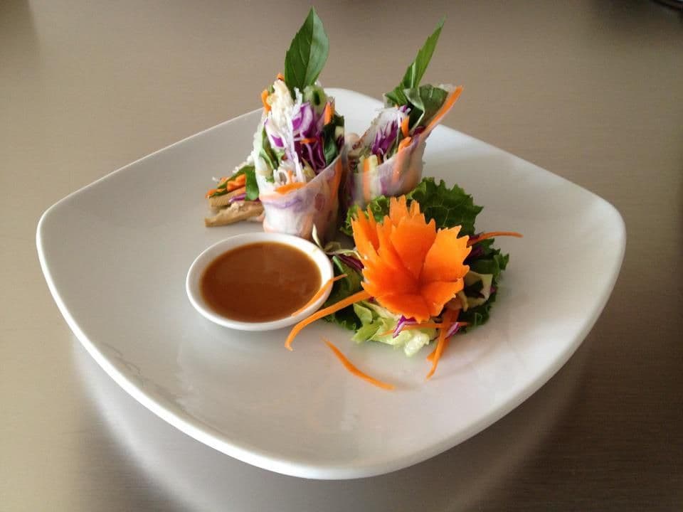 Crispy Spring Rolls - Paw Piew Tod (4 pcs)