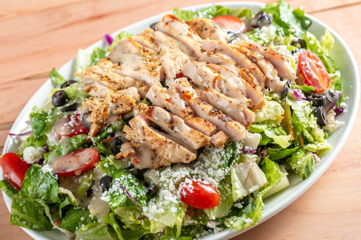Greek Salad with Grilled Chicken