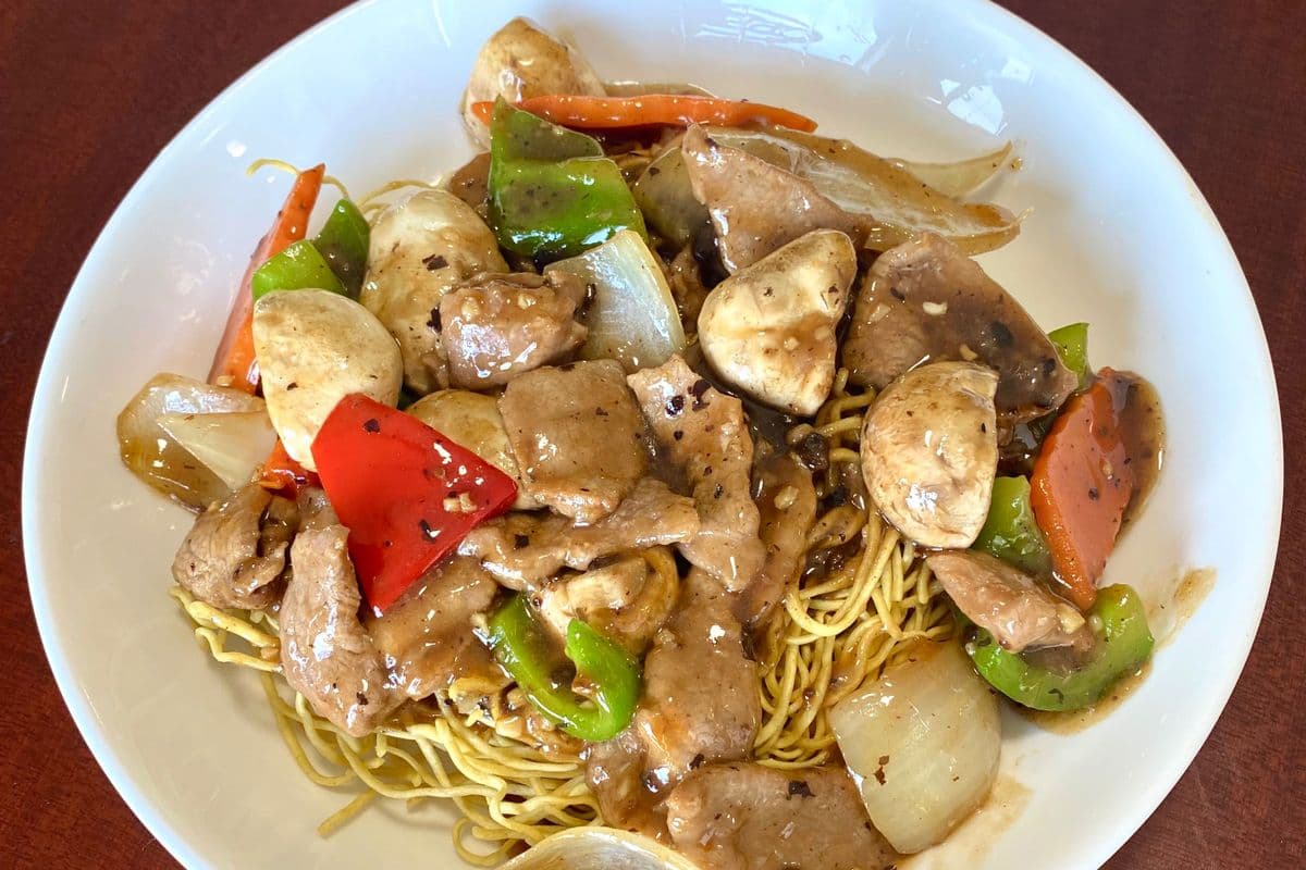 Beef with Black Bean Sauce Chow Mein